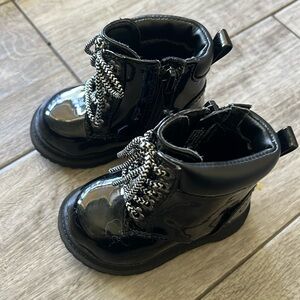 Wonder Nation sz 2 Infant Black Boots